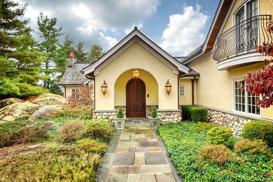 Hudson-Design-The-Cabbage-Residential-Restoration-bookshelve