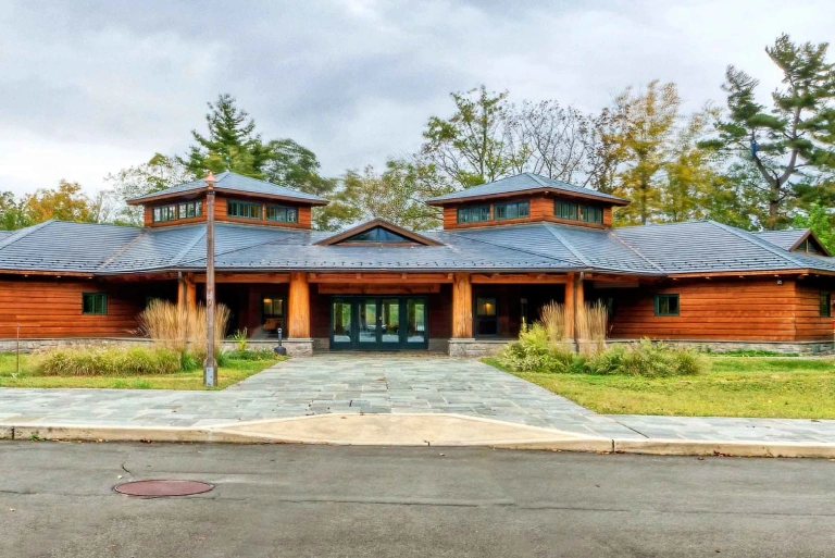 hudson-visitors-center-landing