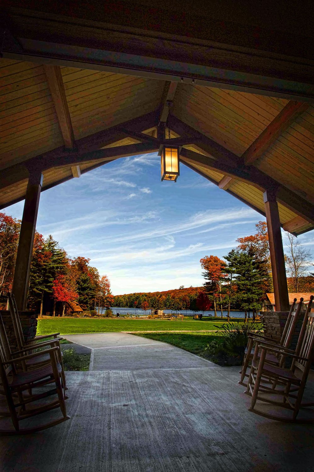 Hudson-Design-Lake-Champion-04