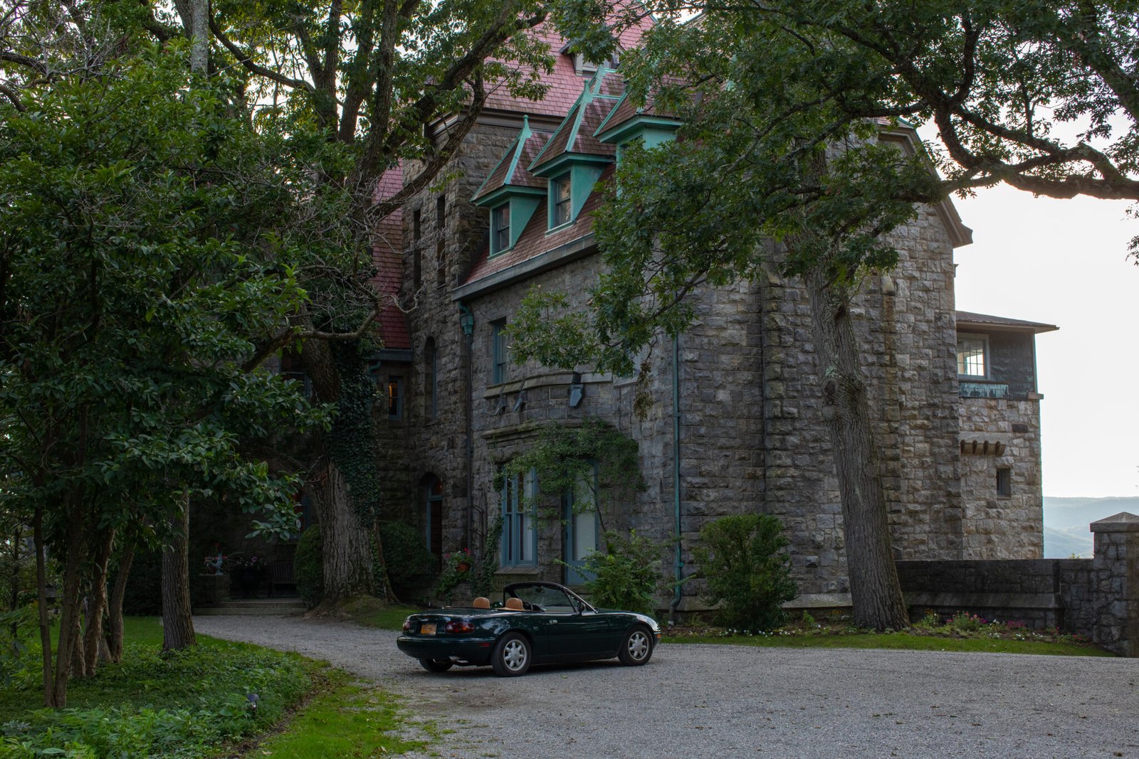 Hudson-Design-Castle-Rock-08