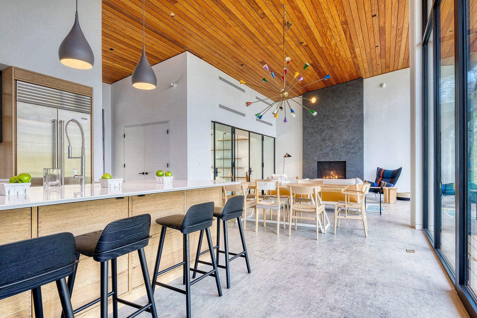 Hudson-Design-Lake-View-Hideaway-01