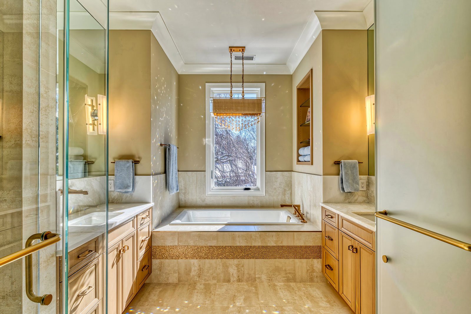 Hudson-Design-Mahopac-Lake-House-05