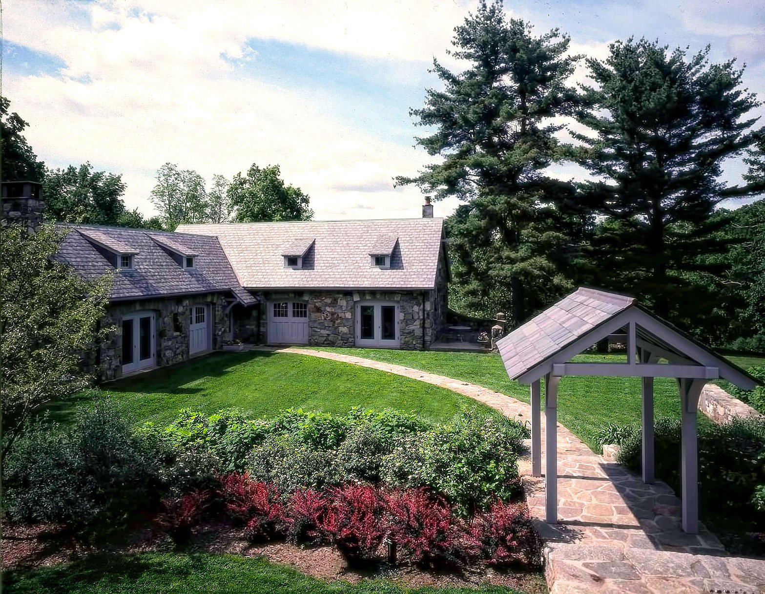 Hudson-Design-Stone-Manor-Patton-Residence-03