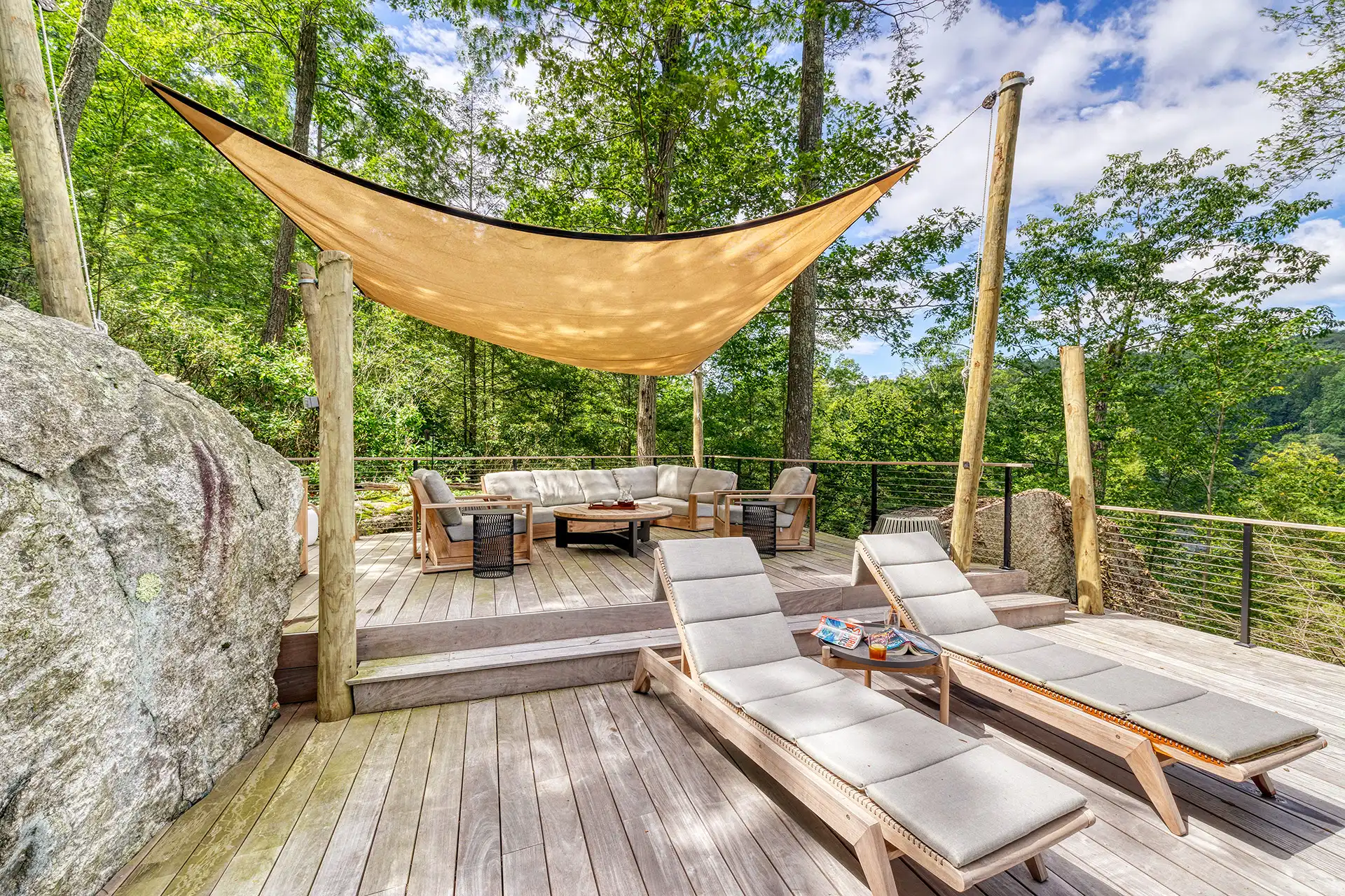 Hudson-Design-The-Sitooterie-2